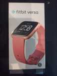 Fitbit versa różowe złoto