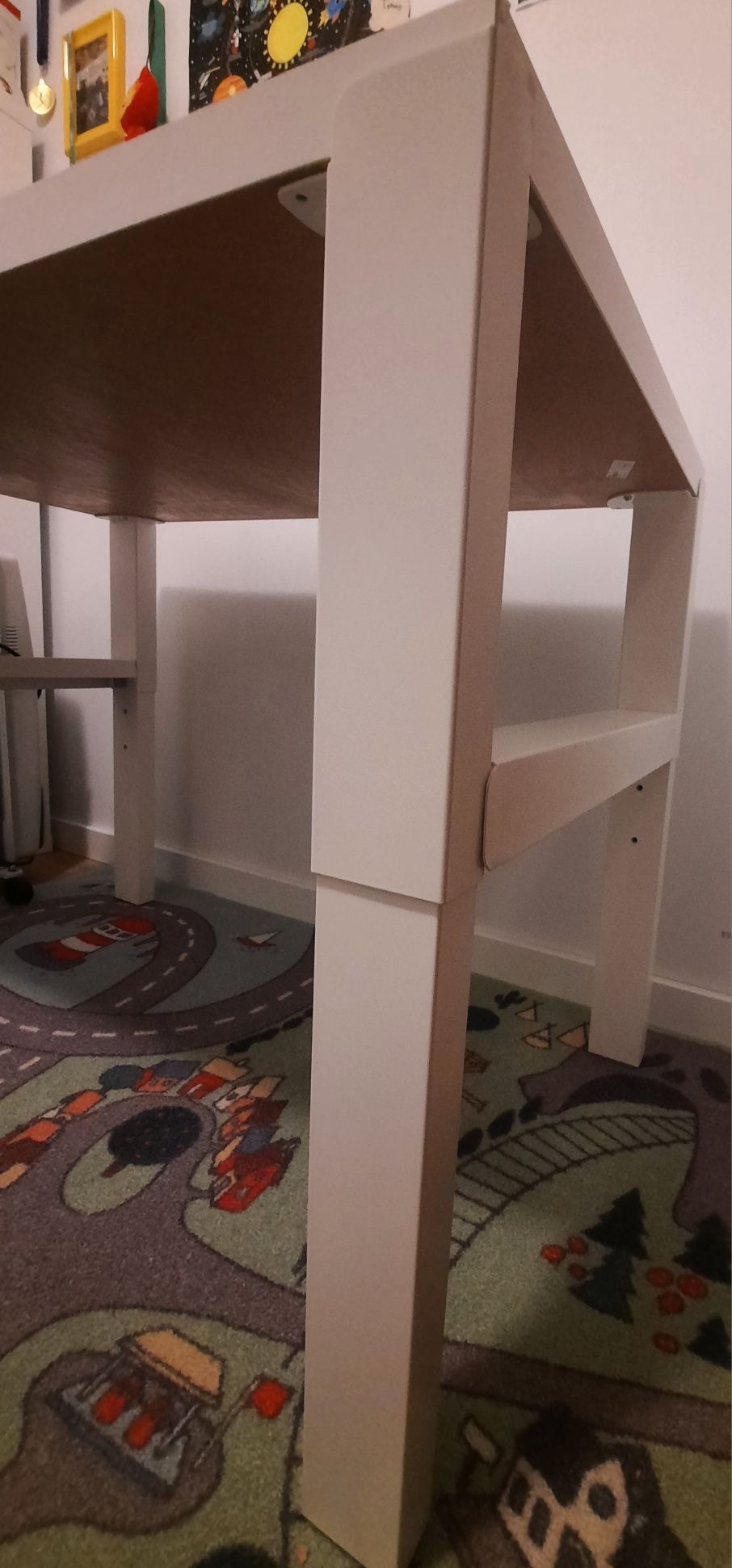 Secretária infantil PÅHL, regulável em altura