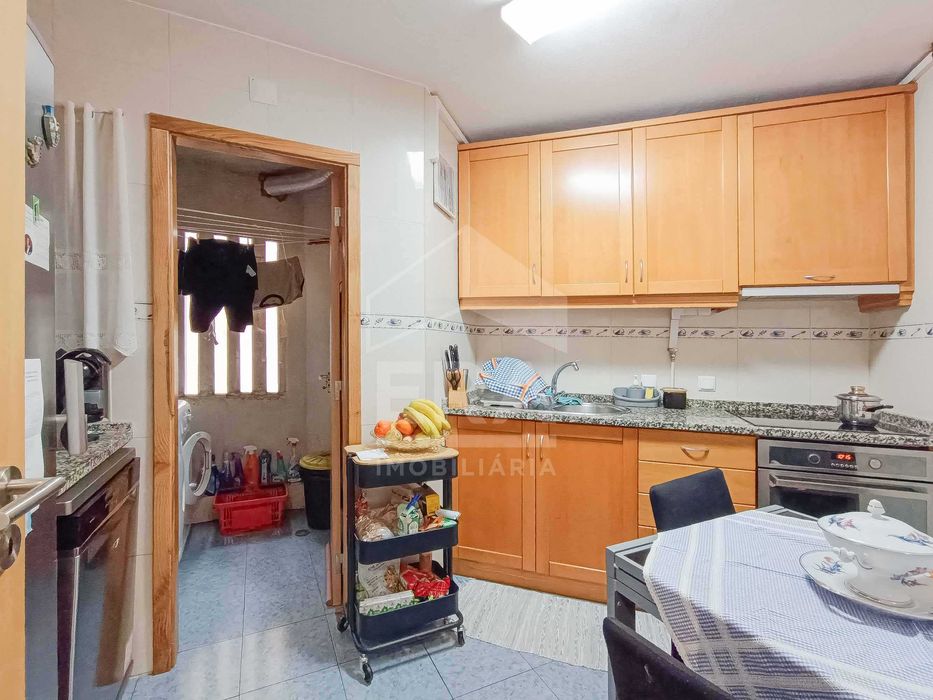 Apartamento T3 em Universidade - Santiago, Glória e Vera Cruz