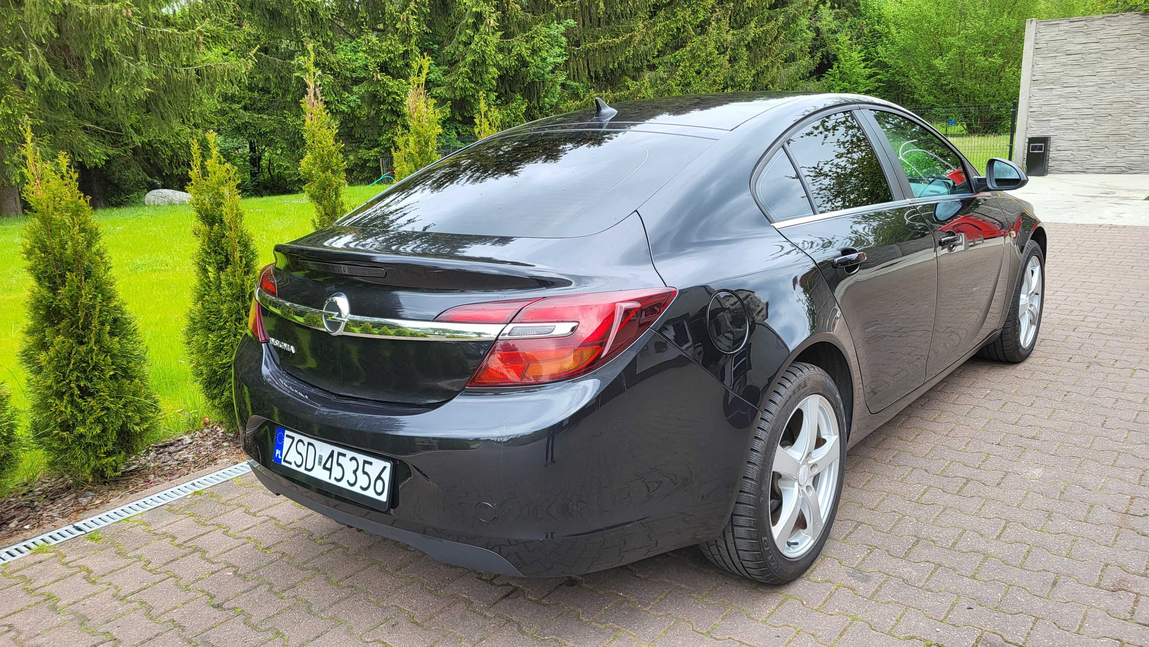 Opel_Insignia_1.4_TURBO_Lifting_Navigacja_Niski_Przebieg !