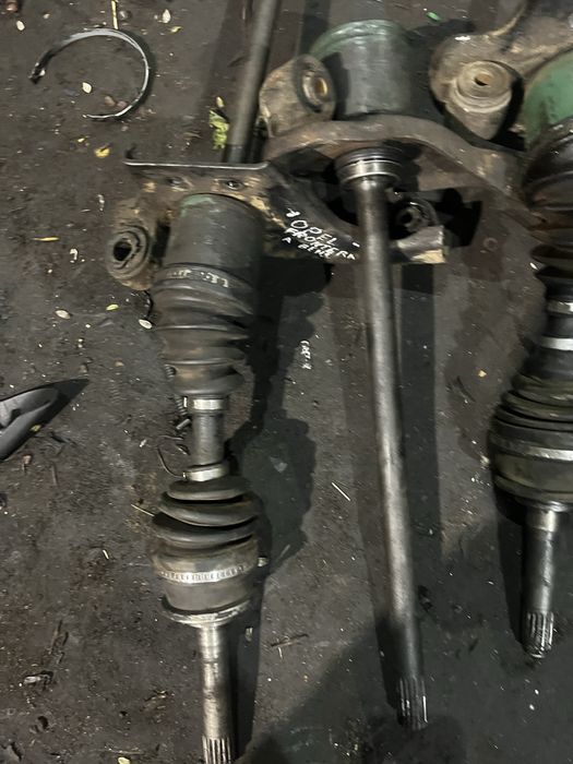 Піввісь опель монтерей, полуось опель монтерей, фронтера, кампо