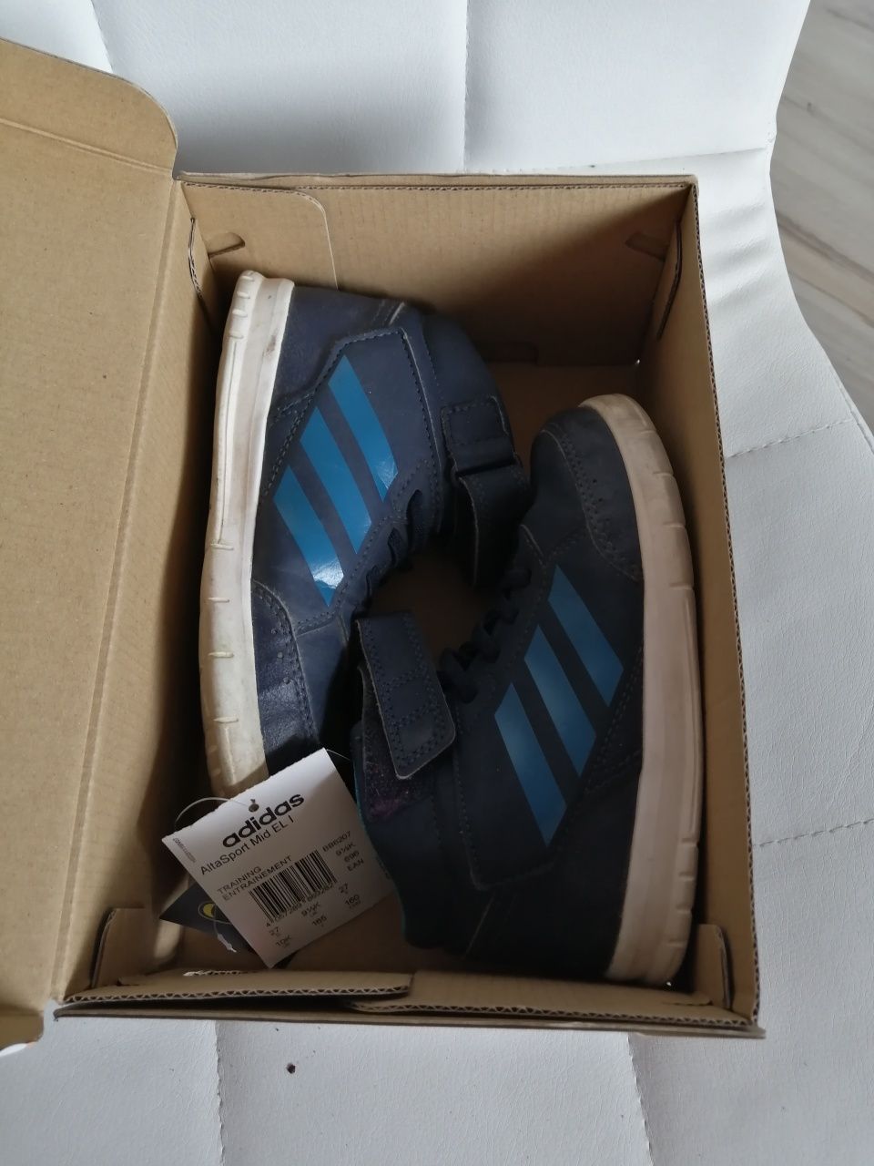 Buty Adidas r. 27