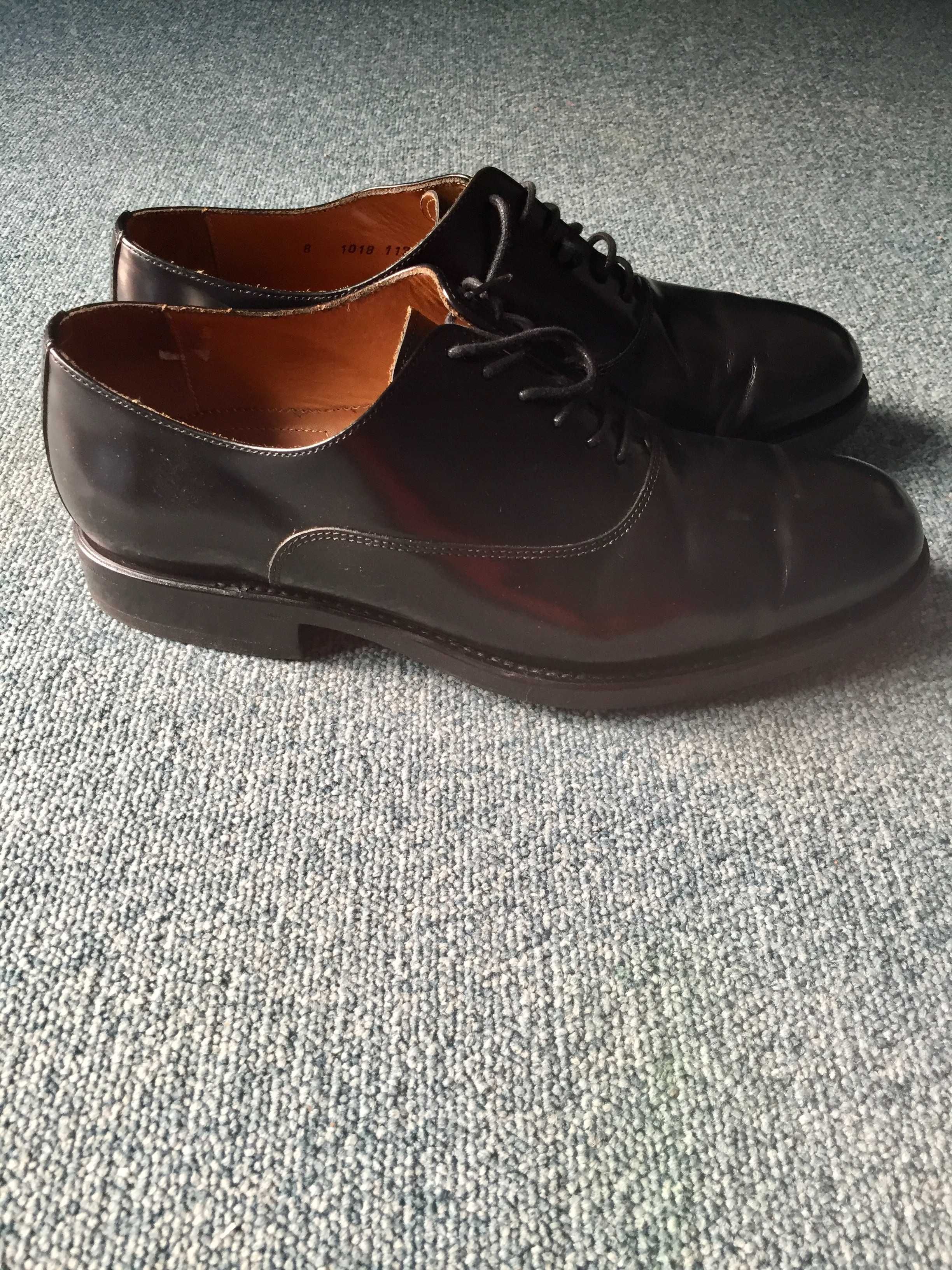 Sapatos Clássicos Windsor 42