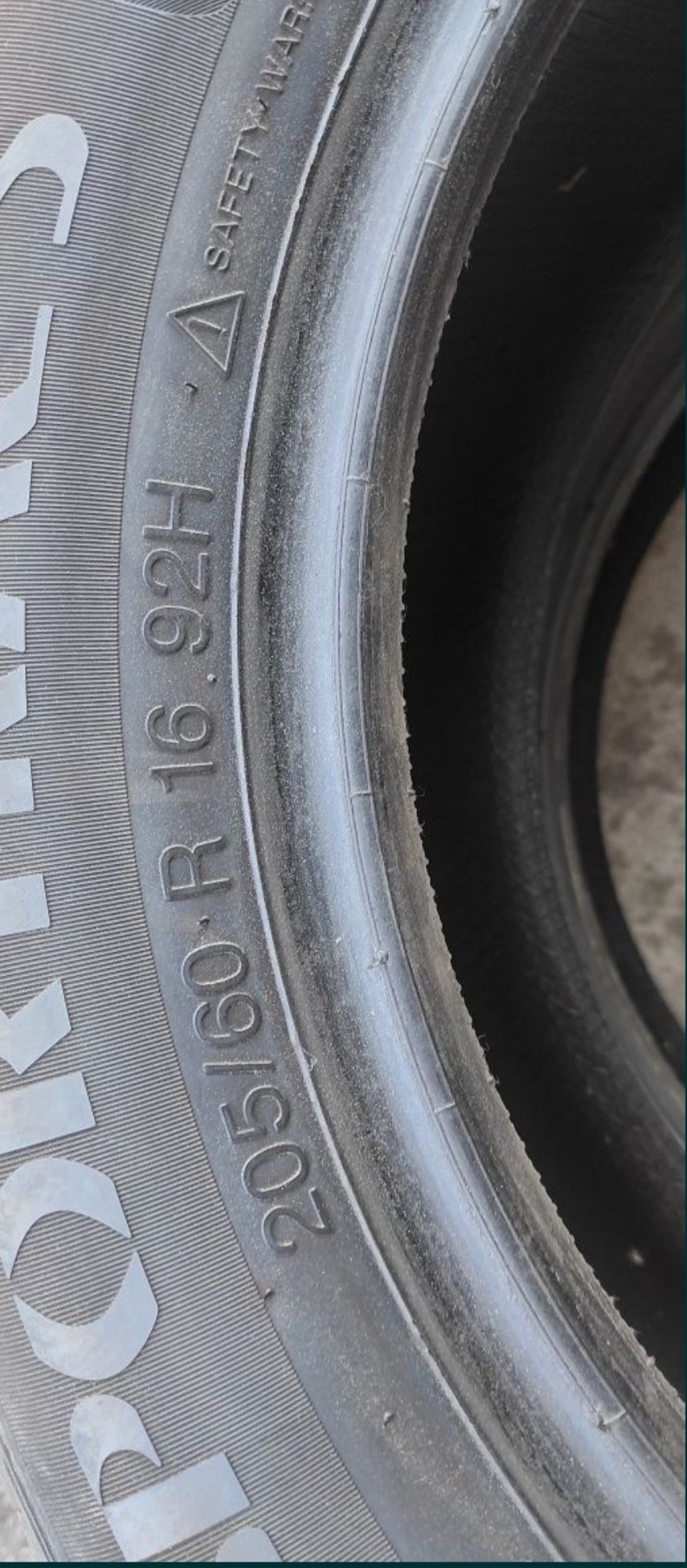 Opony letnie z 2016r 205/60/16 Vredestain 5N