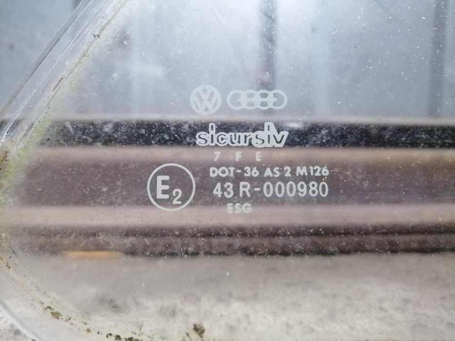 Szyba tylna boczna Passat b2 kombi prawa lewa karoseryjna oryginał