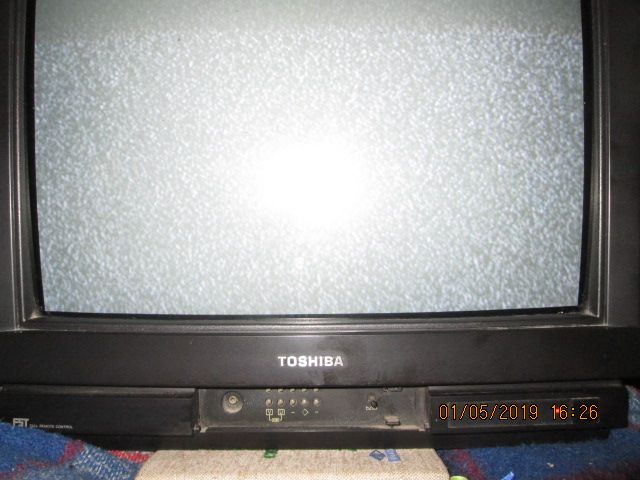 Телевизор Toshiba 51 см. 20" ЭЛТ ДМВ RF IN
