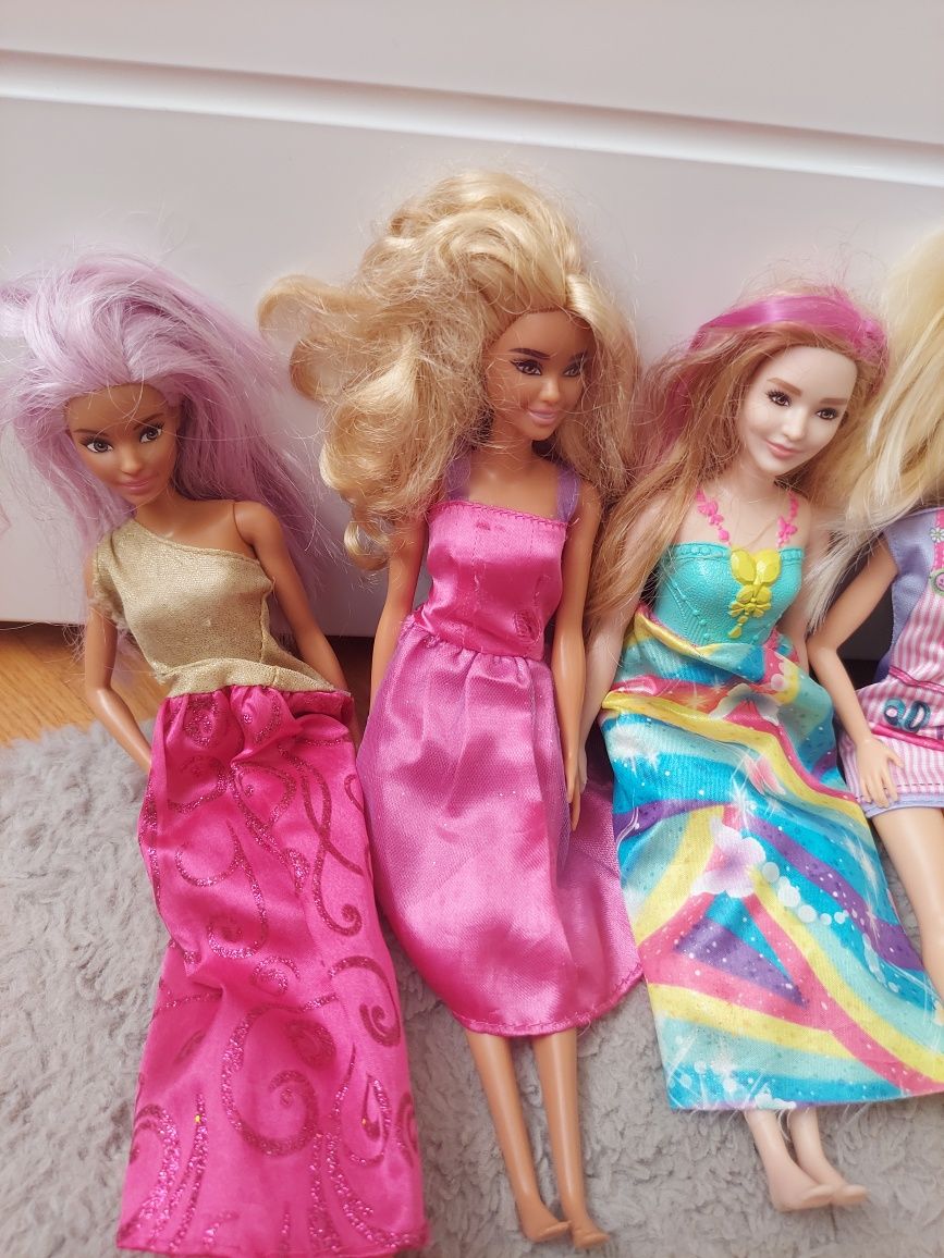 Zestaw 7 lalek Barbie dla dziewczynki