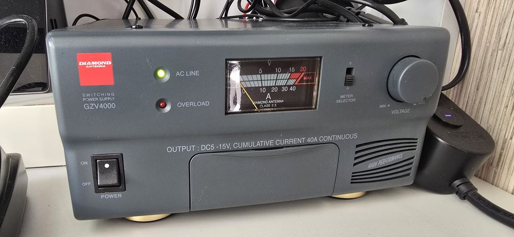 zasilacz Diamond GZV4000 (15V / 40A) - do radia KF / CB