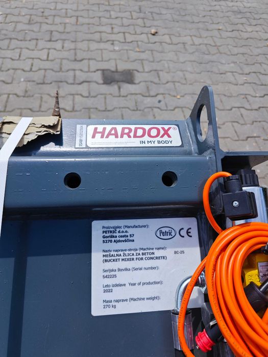 Łyżka Mieszalnik na widły ładowarki do betony podsypki Hardox BC-25