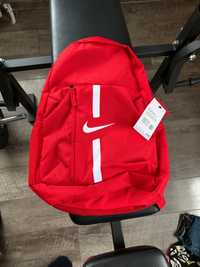 Nowy plecak Nike