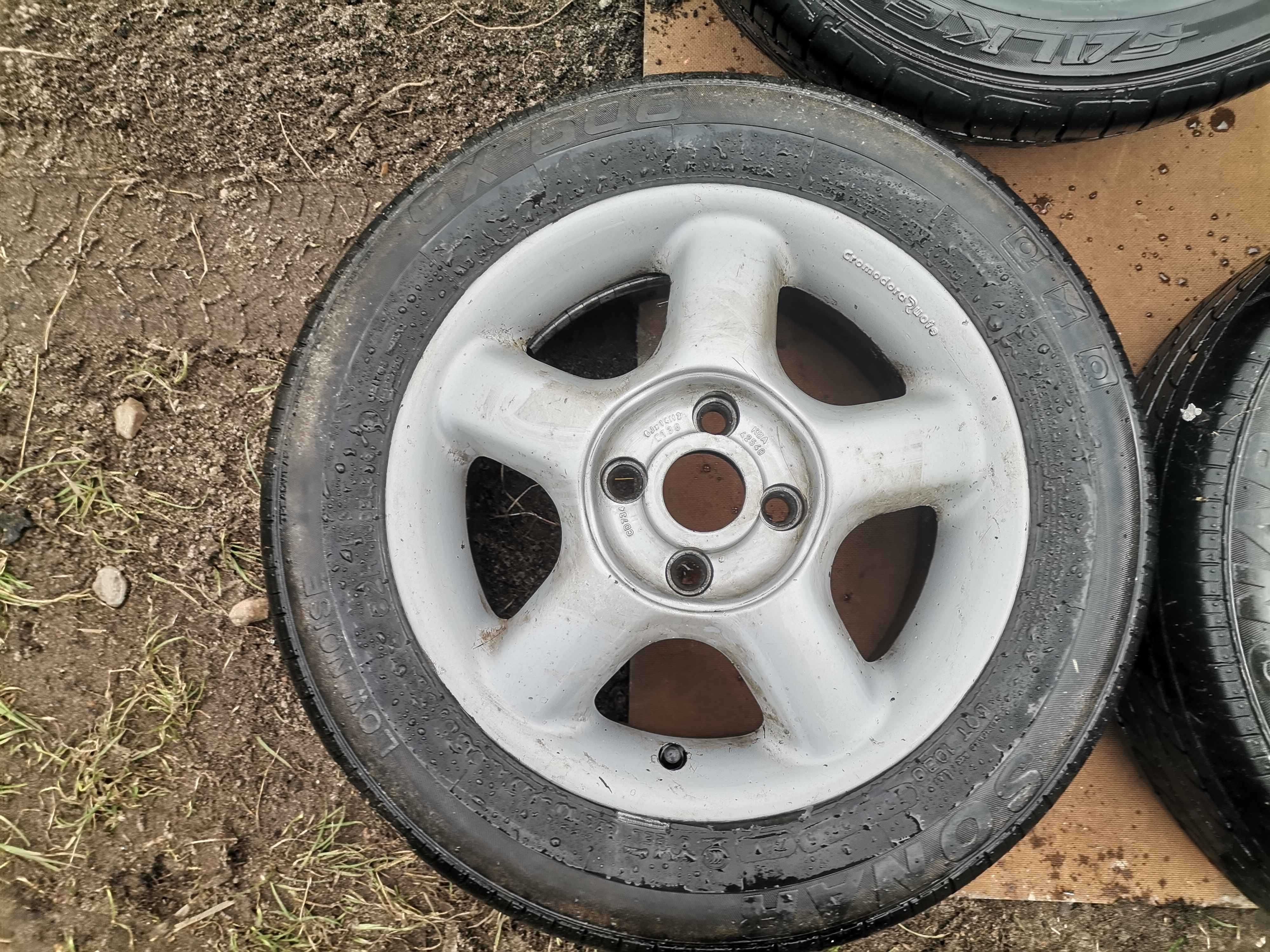 felgi R14 do VW Golf.