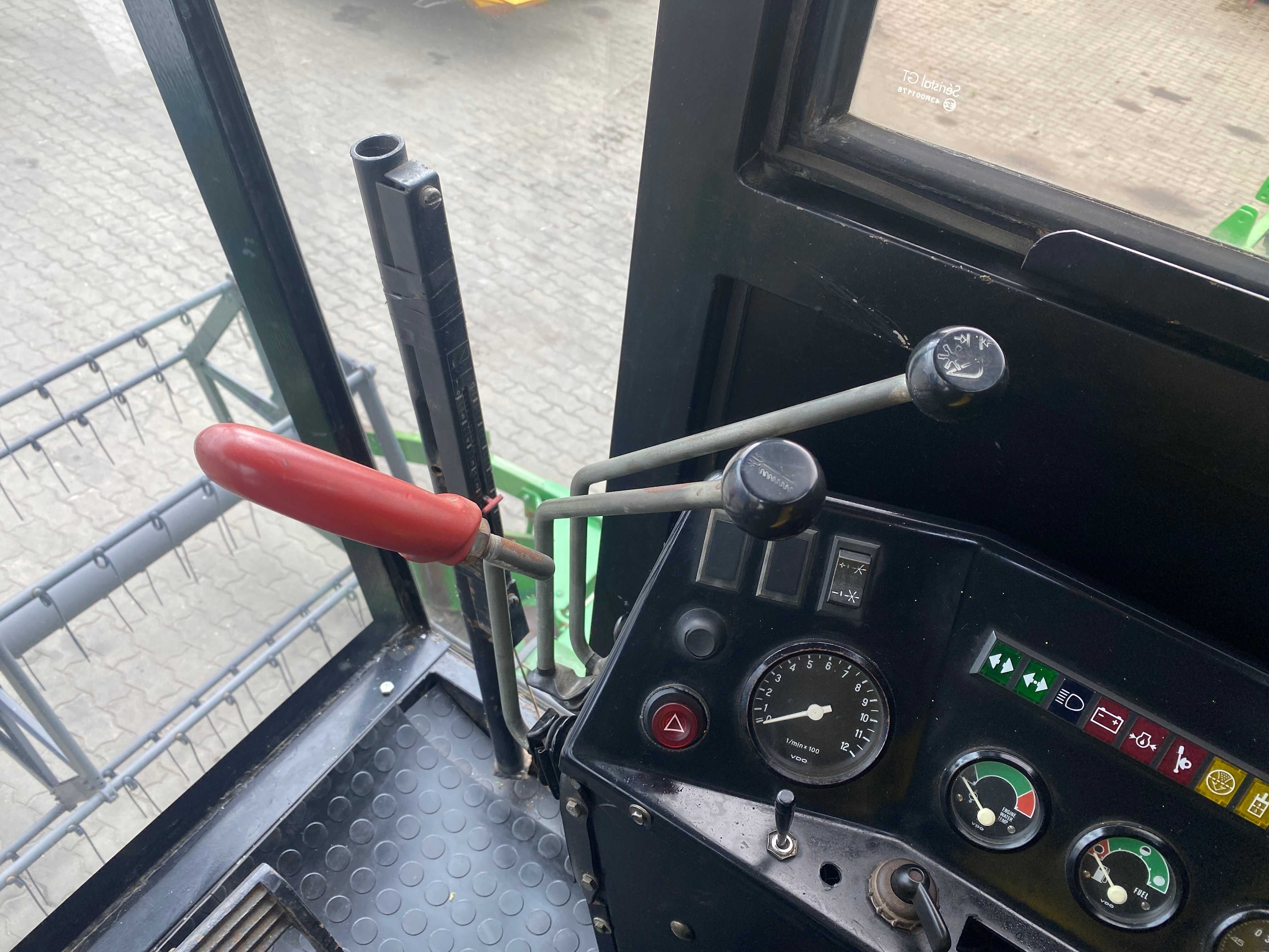 Комбайн John Deere 1055 свіжопривезений!