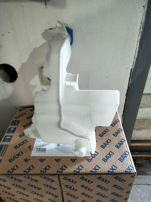 Бачок омивача Volkswagen (Пассат б6)