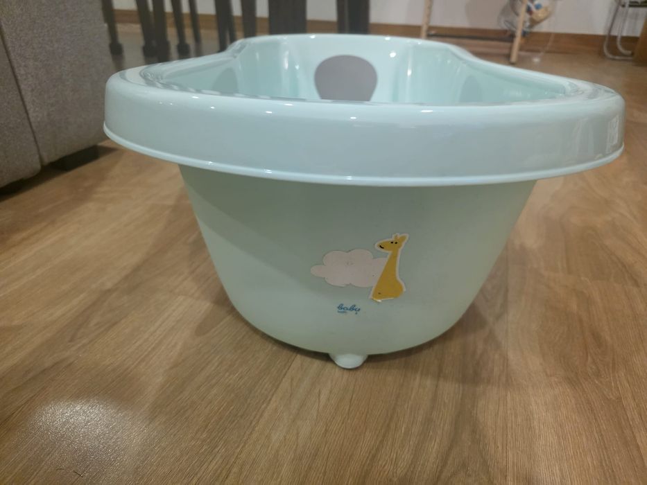 Banheira de bebé antiderrapante