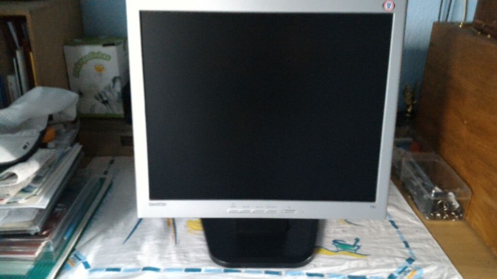 Keyboard, Speakers, Mouse, and Monitor64552299923970124