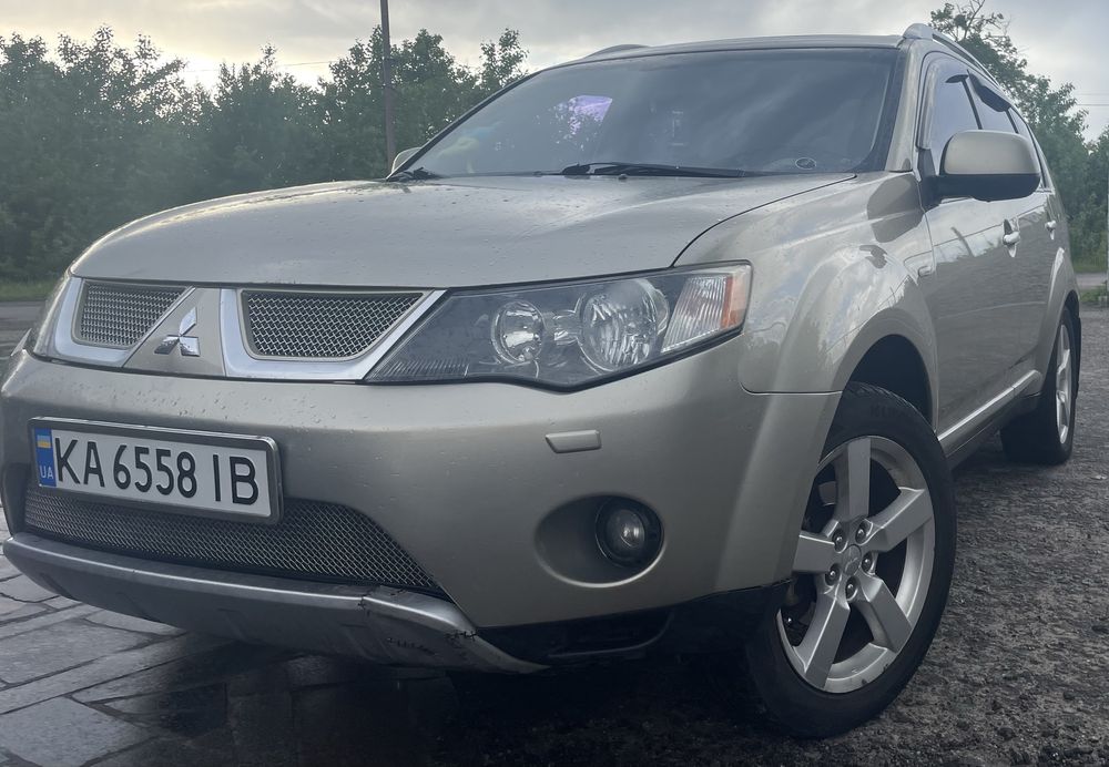 Mitsubishi Outlander 2008