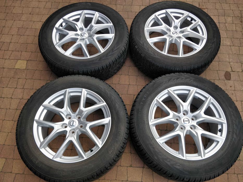 3947. Alufelgi 18" Volvo XC60 II XC40 oryginalne 7.5J ET50.5 5x108