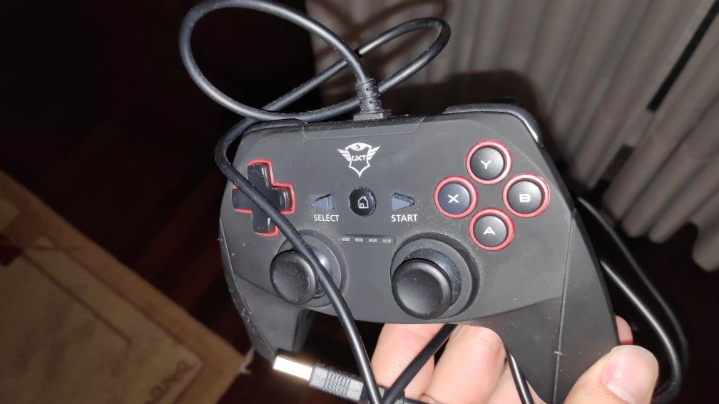 Comando/Gamepad Trust GXT 540 Yula USB