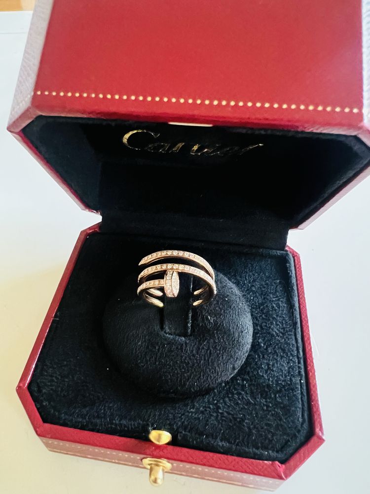 Золотое кольцо Cartier Juste un Clou. С Бриллиантами 0.59 карат.Гвоздь