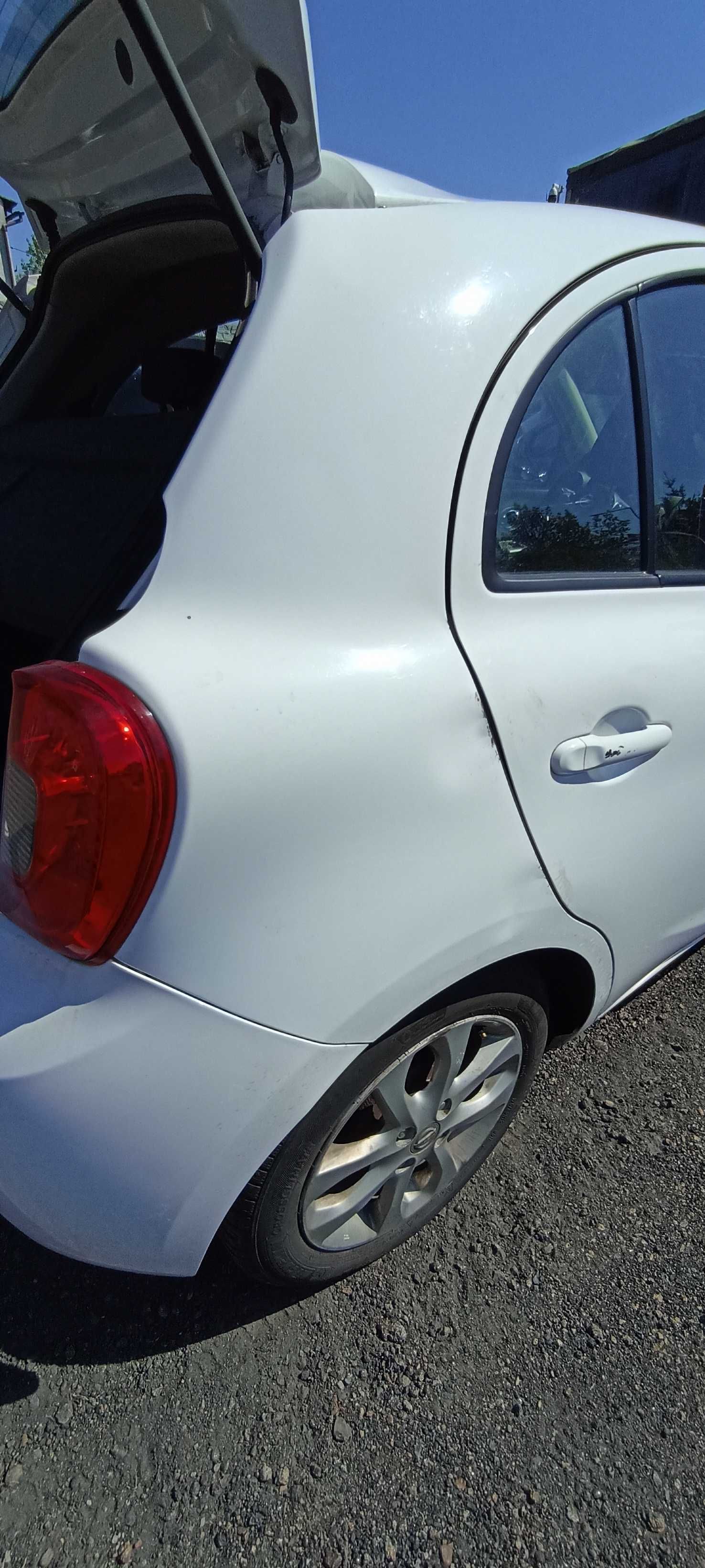 zderzak tył tylny nissan micra k13  lak qm1