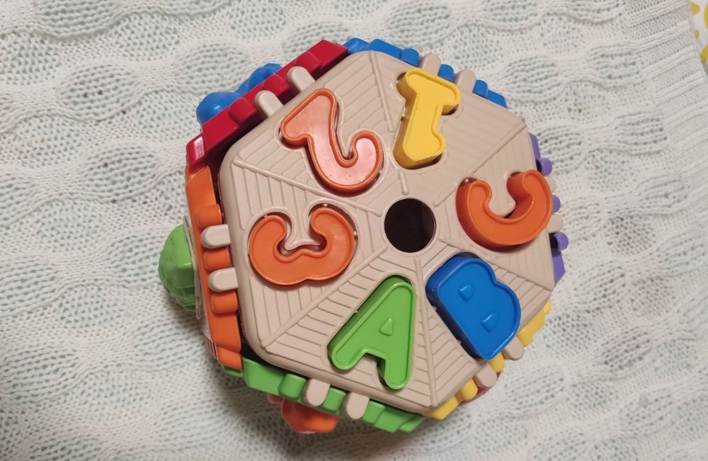 Игрушка сортер логика