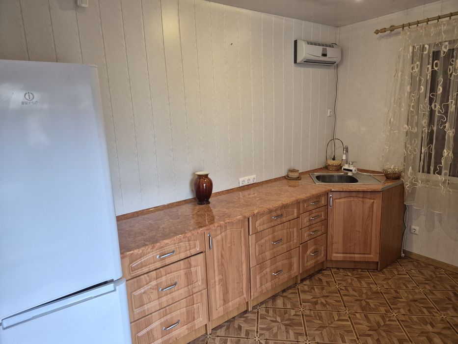 Продаж дача біля води