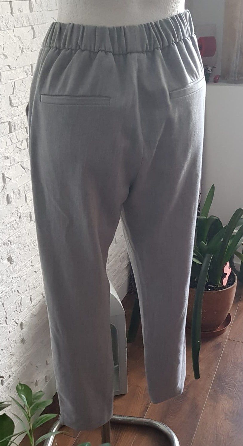 Zara TRF szare spodnie z gumką