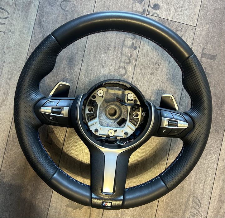 Kierownica M-pakiet BMW F20 F21 F22 F30 F31 F32 F36 obszyta jak nowa!