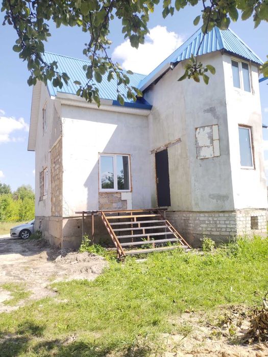 Продаж будинку с. Березина