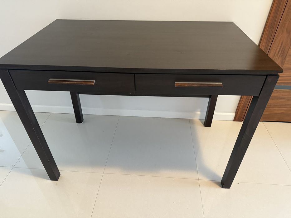Stolik/biurko, kolor wenge. 110x65x78,5
