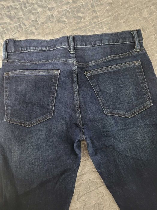 Джинси skinny фірми GAP