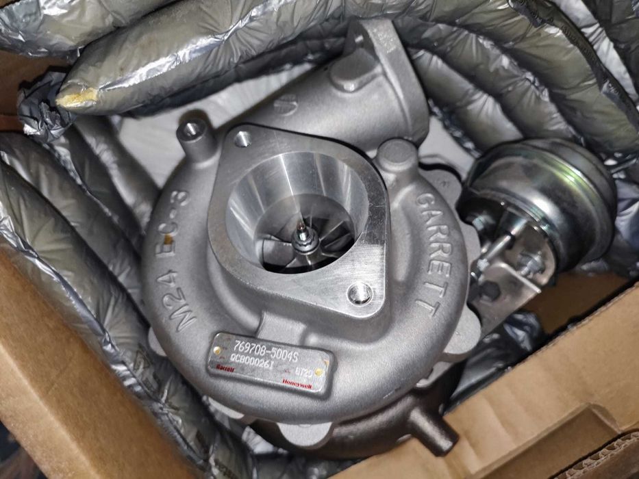 Turbo turbocompressor Garrett novo na caixa TGV GT2056V