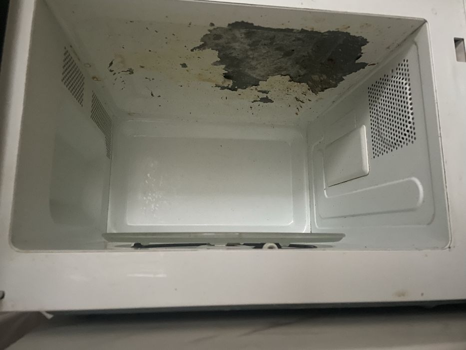 Мікрохвильова піч Samsung