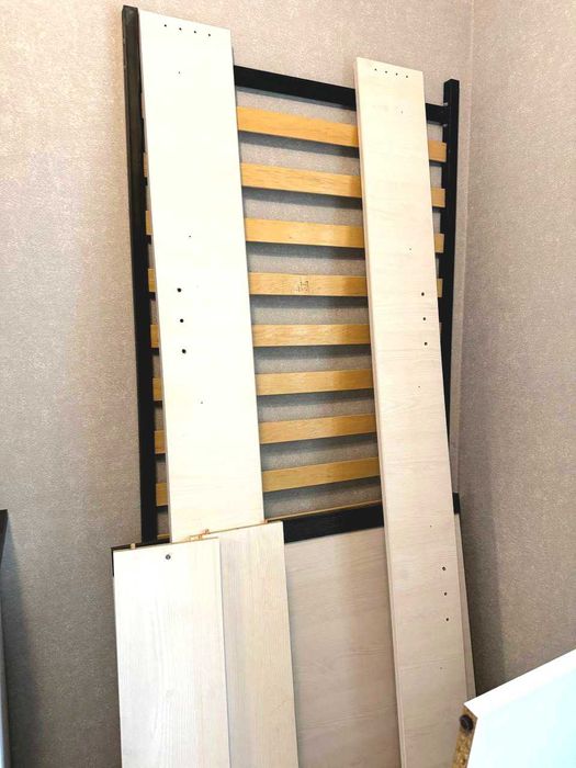 Продам односпальную кровать новую ДСП Egger (Австрия) 0.8×1.9