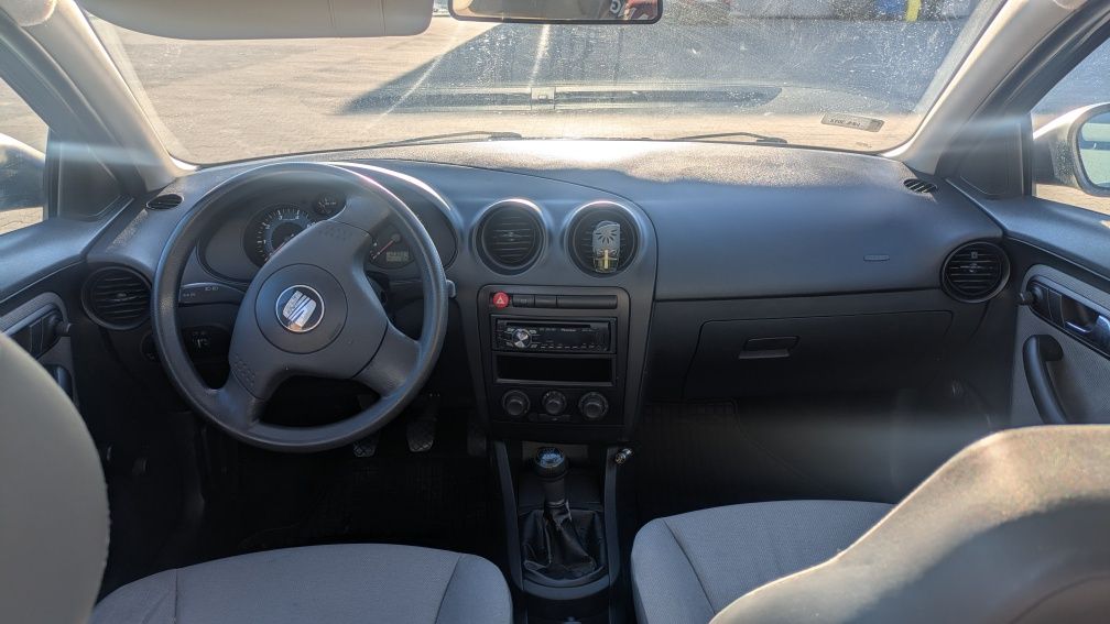 Seat Ibiza III 2004 Polska salon 1.4 benzyna