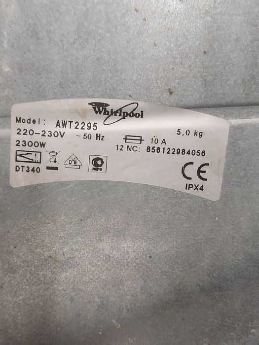 Стиральная машина Whirlpool AWT 2295