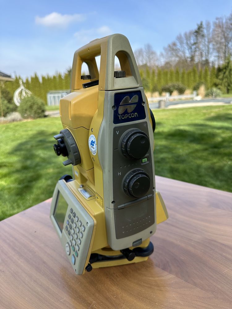 Tachimetr robotyczny Topcon  GTS 905A