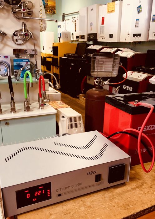 Бесперебойник LVT ОПТИМУС-250.