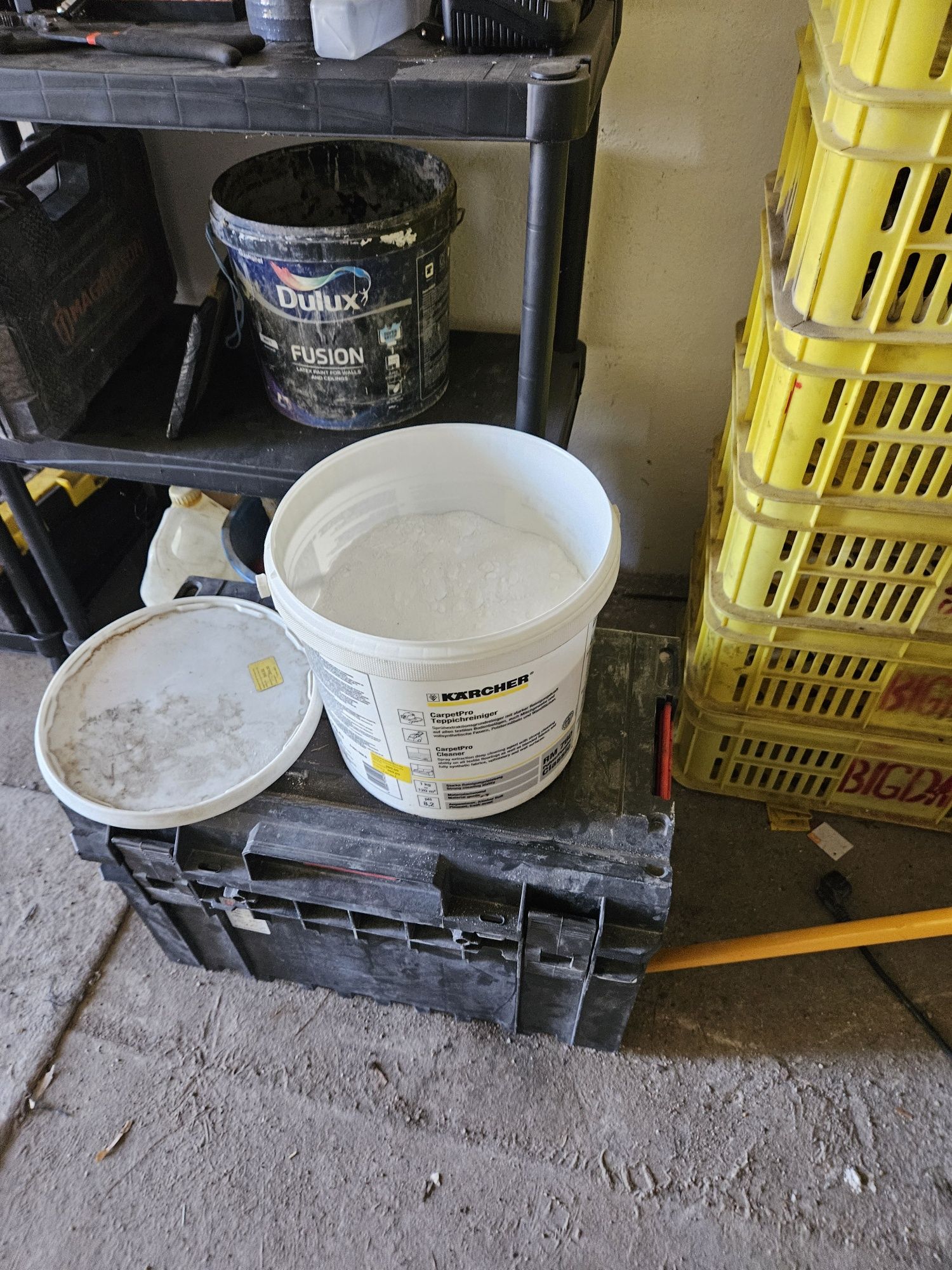 Sprzedam karcher 100 +6kg proszku karcher