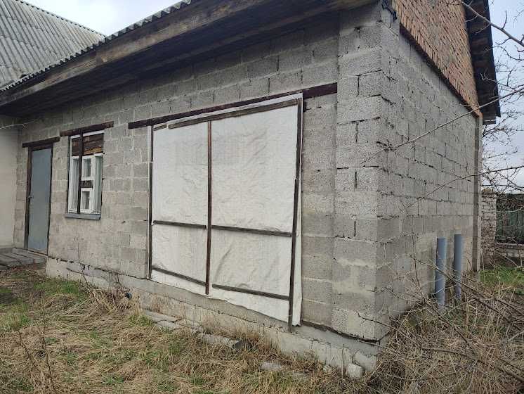 Продаж  будинку в селі Деньги.