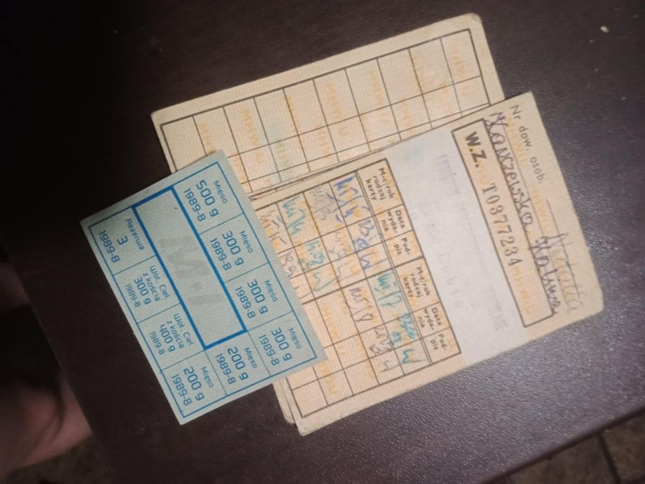 Wkładka ewidencjyjna+kartki żywnościowe rok 1989