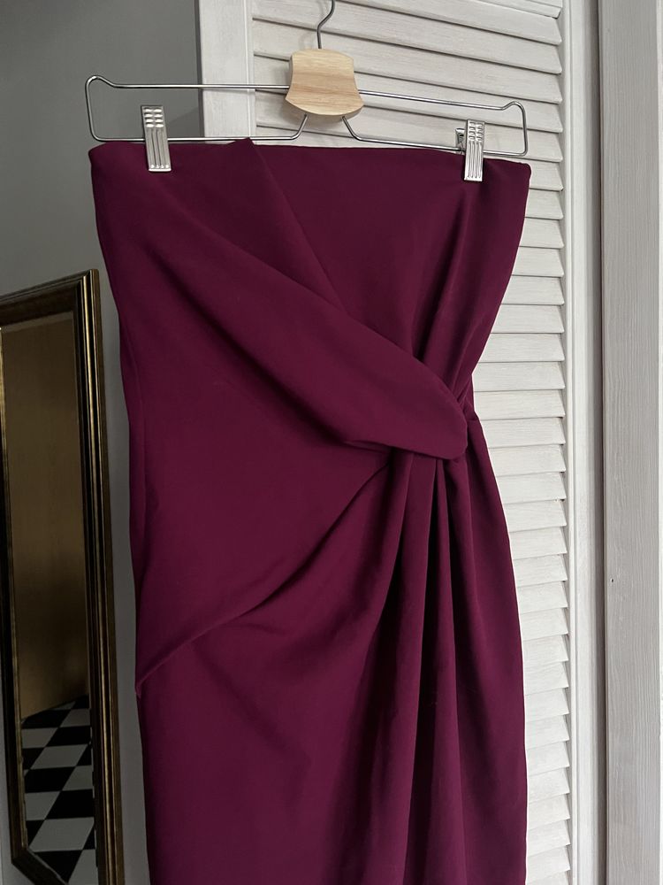 Fioletowa sukienka drapowana Zara S z rozcięciem 2392/703/611
