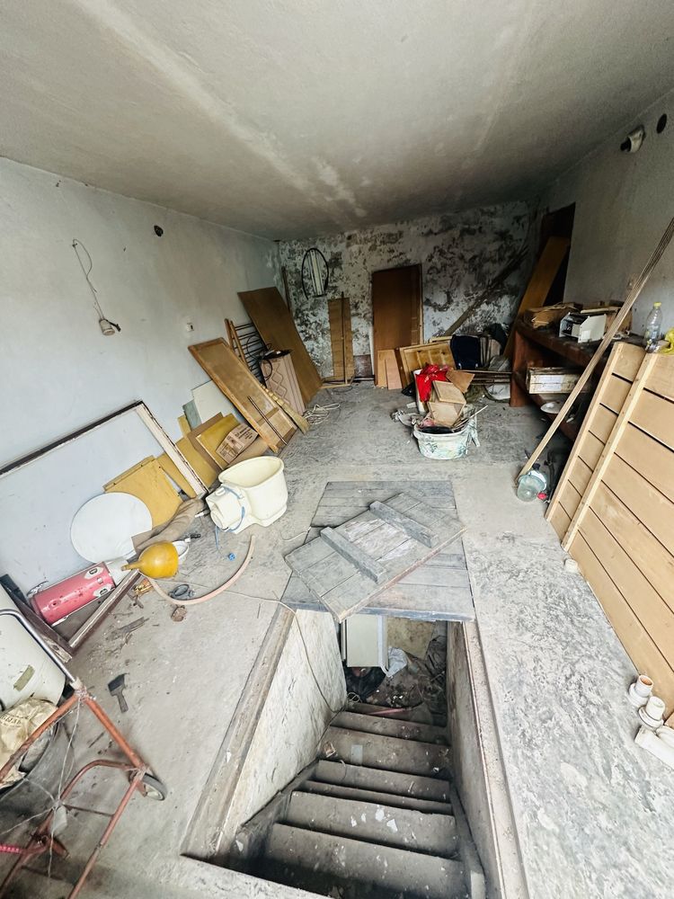 Продам Сухий гараж з підвалом в Зарванцях