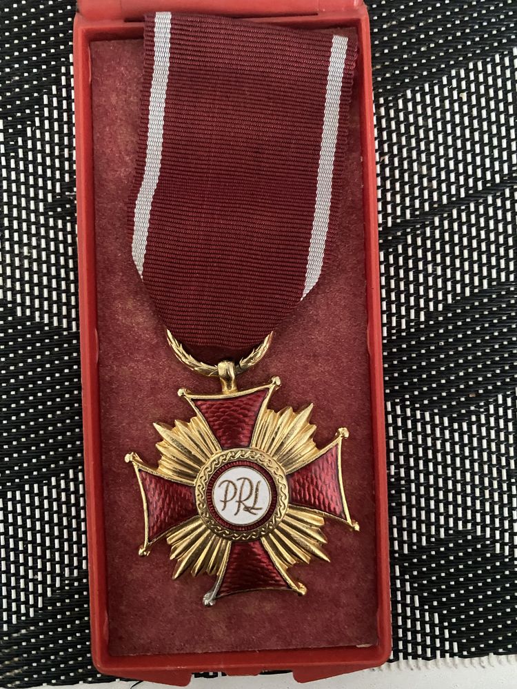 Medal zloty oraz sredny odznaczenie PRL