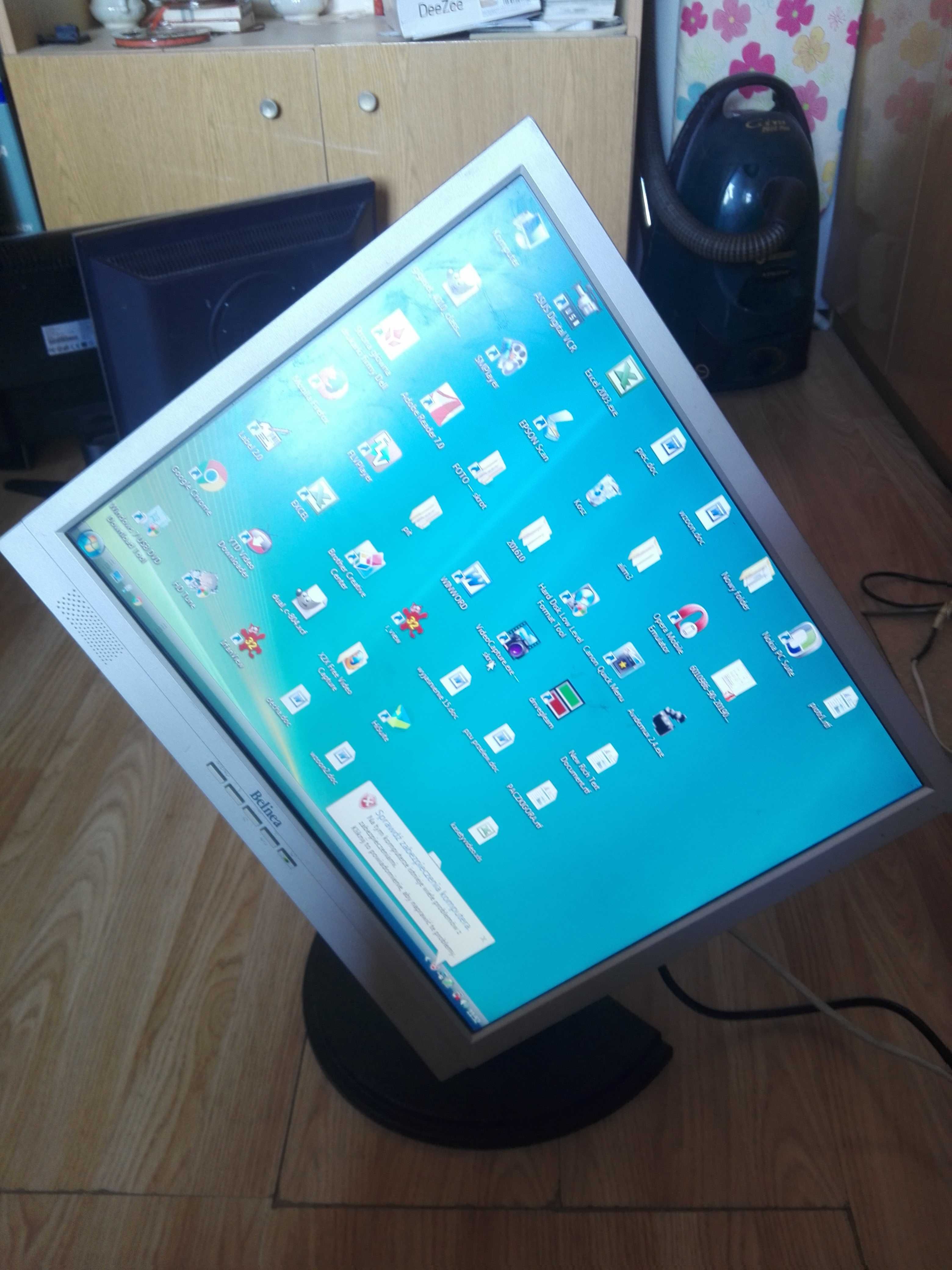 Monitor Belinea 17 cali Pivot