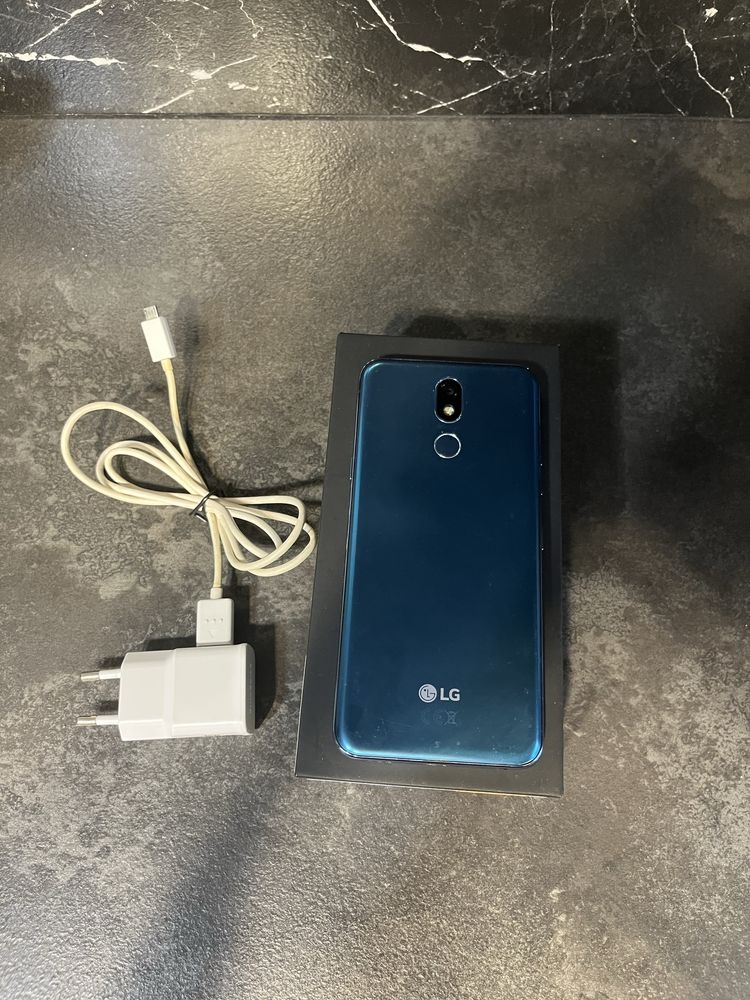 Telefon smartfon LG K40