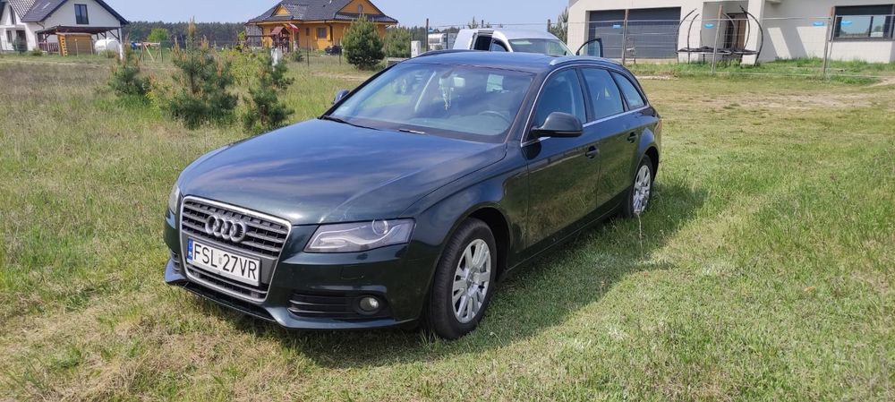 Audi A4  b8 benzyna