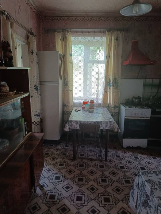 Продаж будинку, ділянка 15 соток