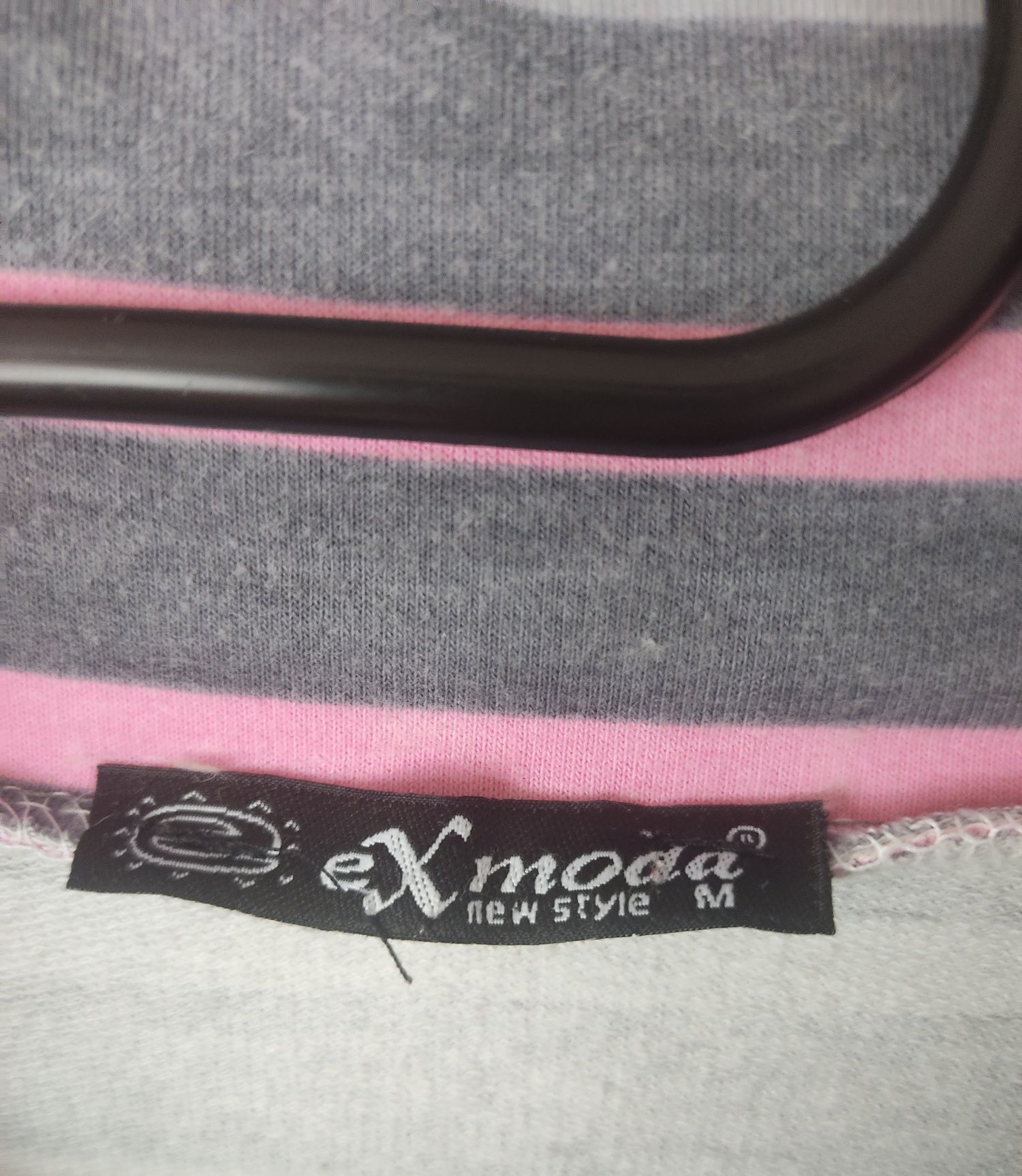 Damska bluza w paski na zamek rozmiar M