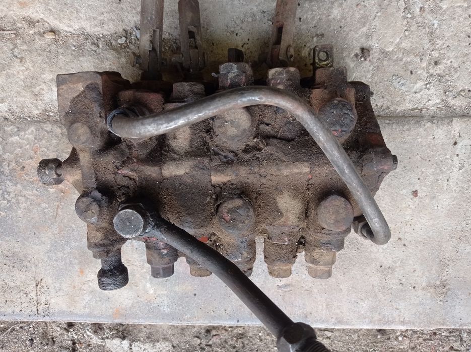 Розподільник комбайна